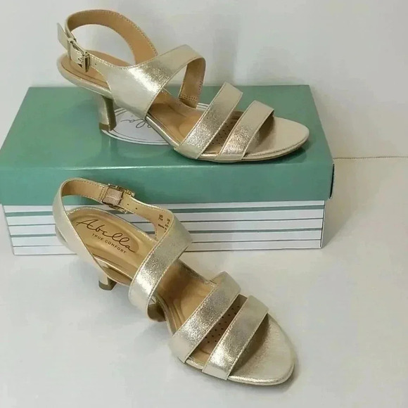 Abella strappy ankle strap sandals nwb - Picture 8 of 9